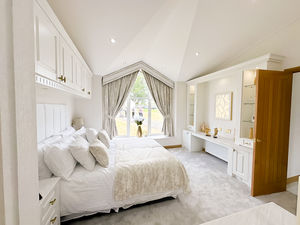 Photo 26- click for photo gallery